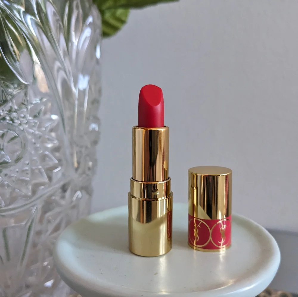Yves Saint Laurent mini lipstick 💄